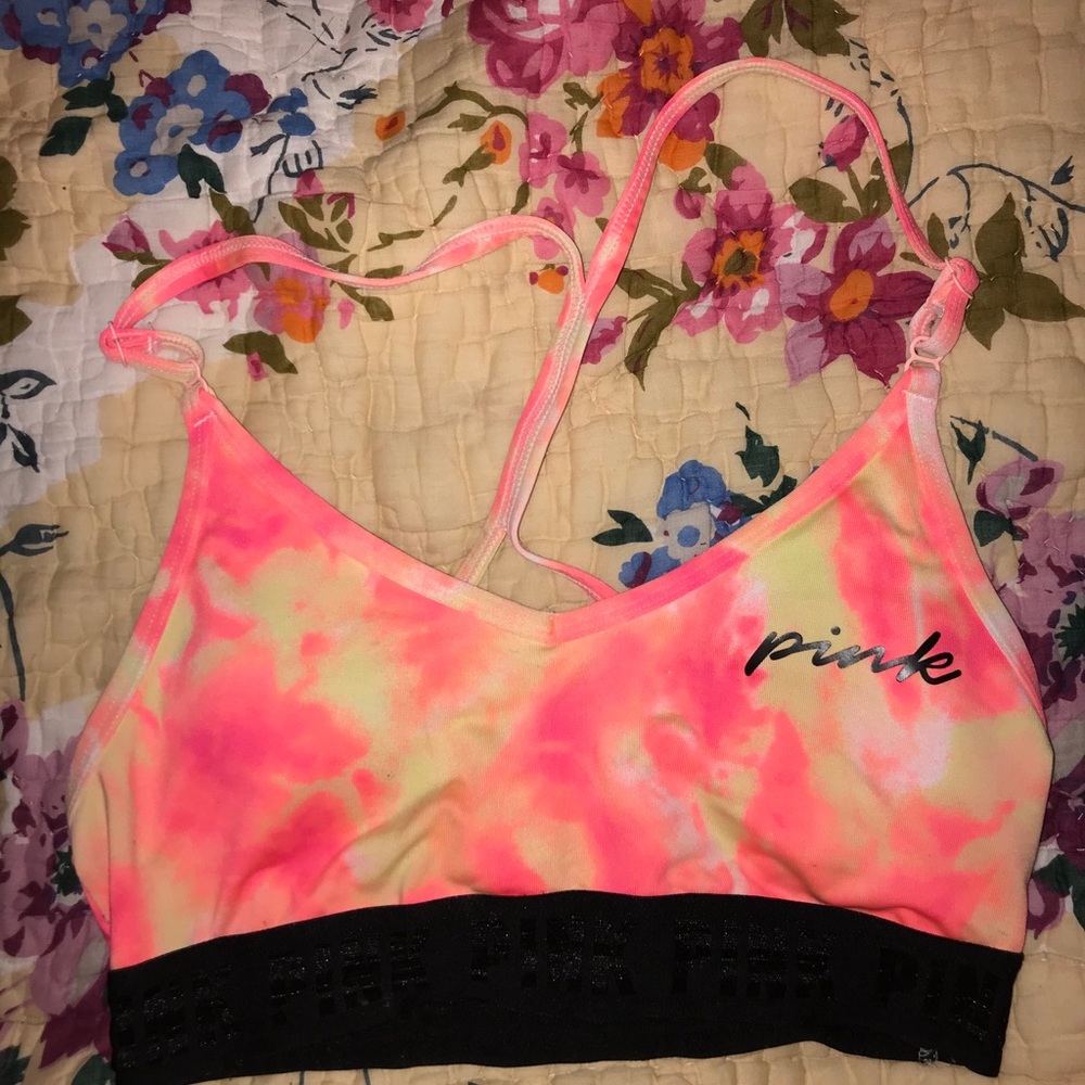 Sports bra